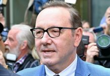 Kevin Spacey este gata sa-si faca „revenirea la Hollywood”